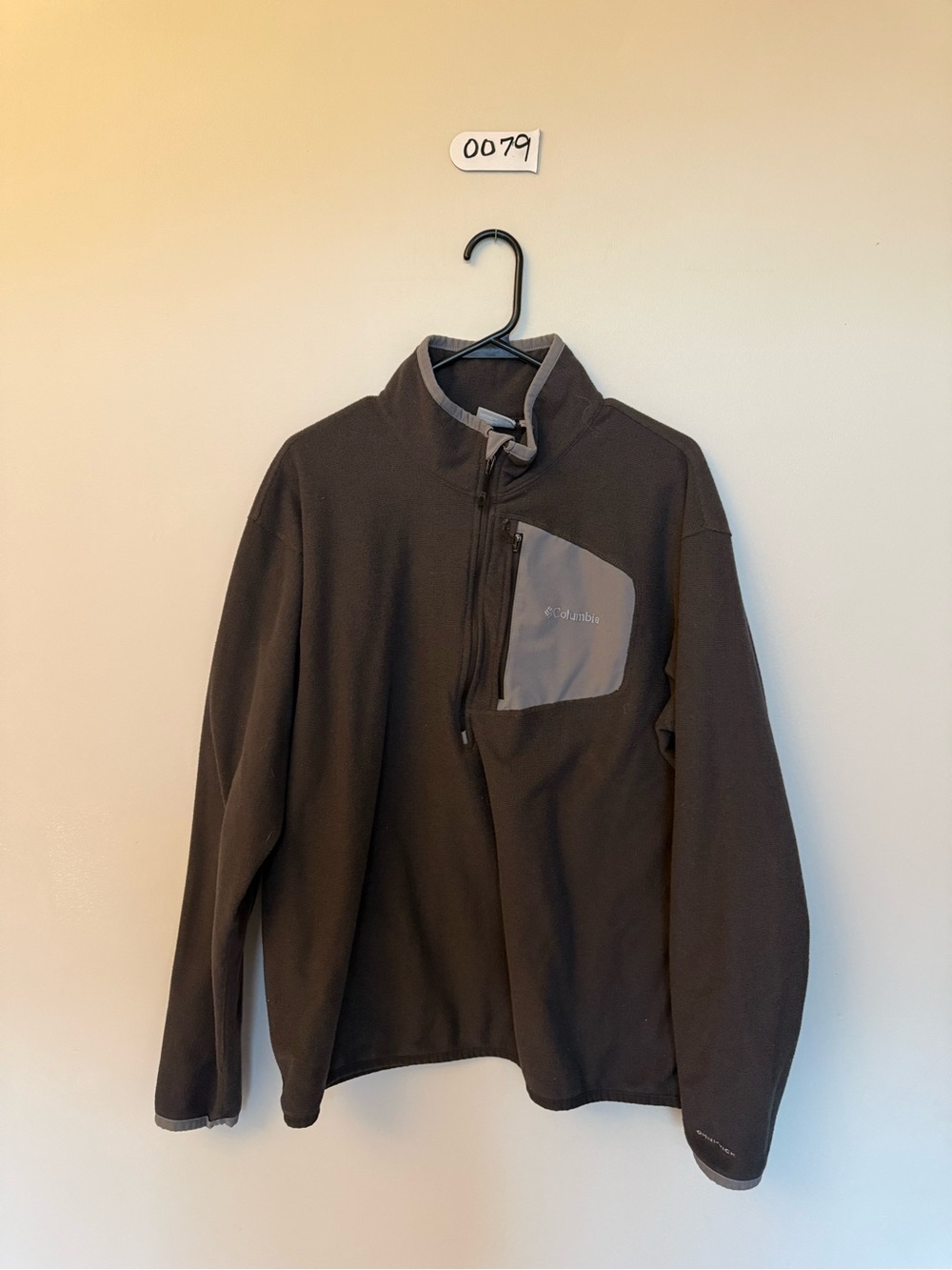 Columbia Black Fleece Half-Zip Sweater with Gray Chest Pocket